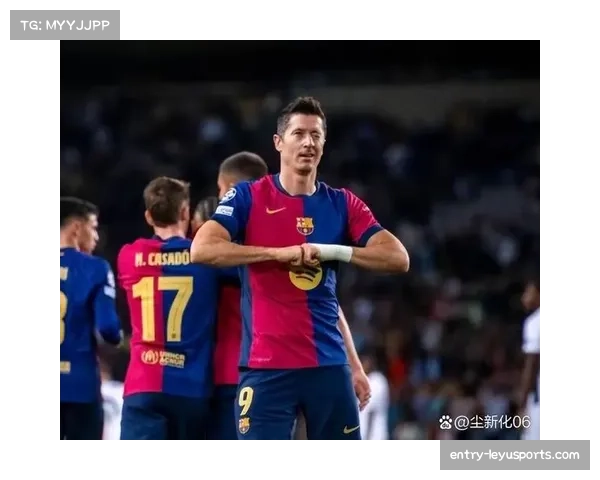 莱万多夫斯基决定留守巴萨 同意降薪并让出核心首发位置