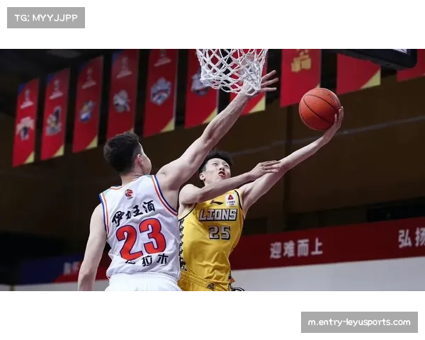 赵岩昊广厦第六人角色 场均24分钟贡献12.3分效率值可观 赵岩昊广厦第六人角色 场均24分钟贡献12.3分效率值可观